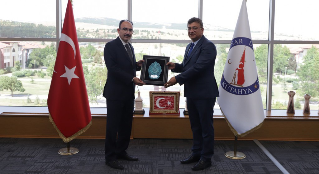Rektörümüz Beydemir’den DPÜ Rektörü Kızıltoprak’a Ziyaret